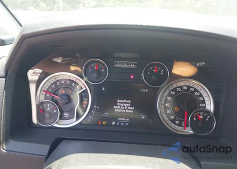 2017 Ram 1500 Laramie 4X4 5'7 Box из США, поврежденный, VIN 1C6RR7NT9HS710773